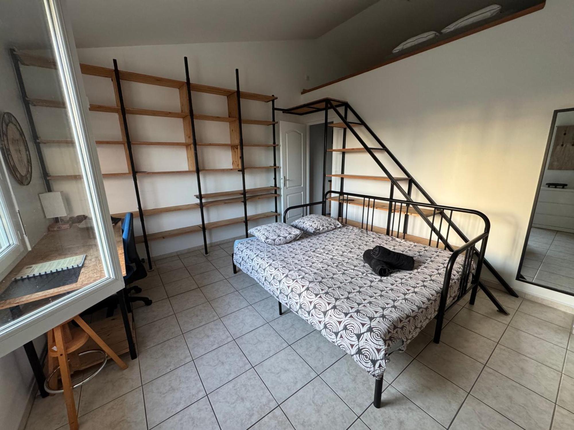Bed To Rent - Maison Calme Avec Jacuzzi Sous Supplement Burdeos Exterior foto